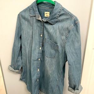 Gap Button Down Top